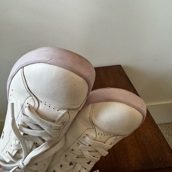 On Running the Rodger Advantage - Picture 13 of 16